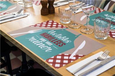 SET DE TABLE PERSONNALISE